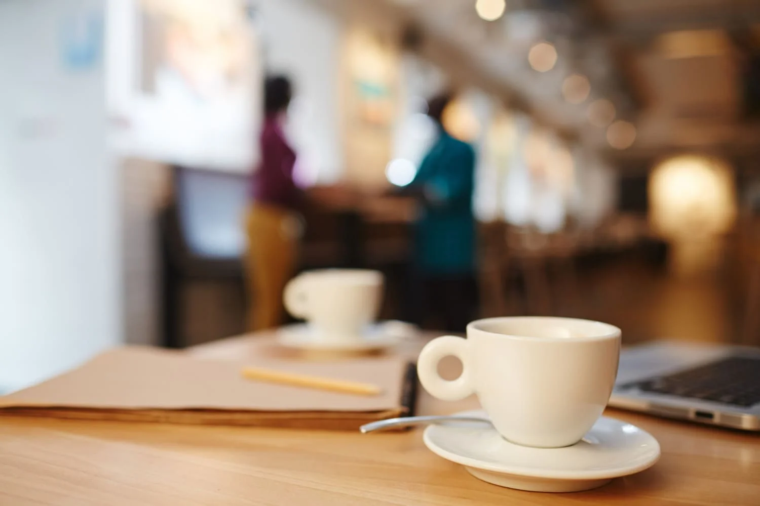 No momento, você está visualizando Café e produtividade: Como evitar distrações e Controlar Tarefas