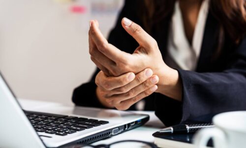 Como uma rotina sustentável evita LER/DORT no trabalho