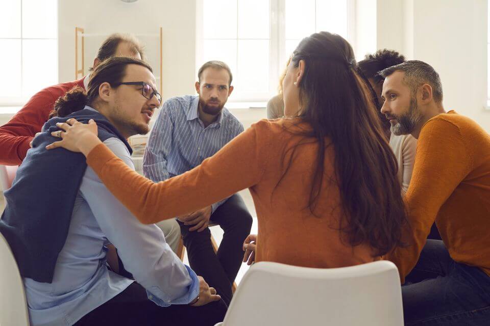 Leia mais sobre o artigo Gestão empática: Liderança humanizada cria Equipe Motivada