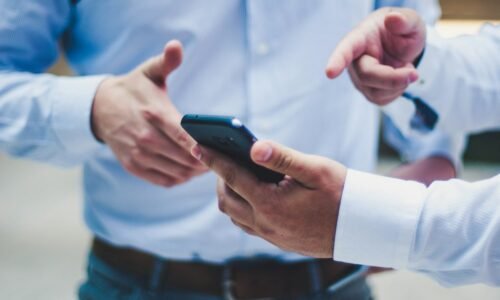 Por que as marcas que vendem pelo WhatsApp vão dominar o mercado